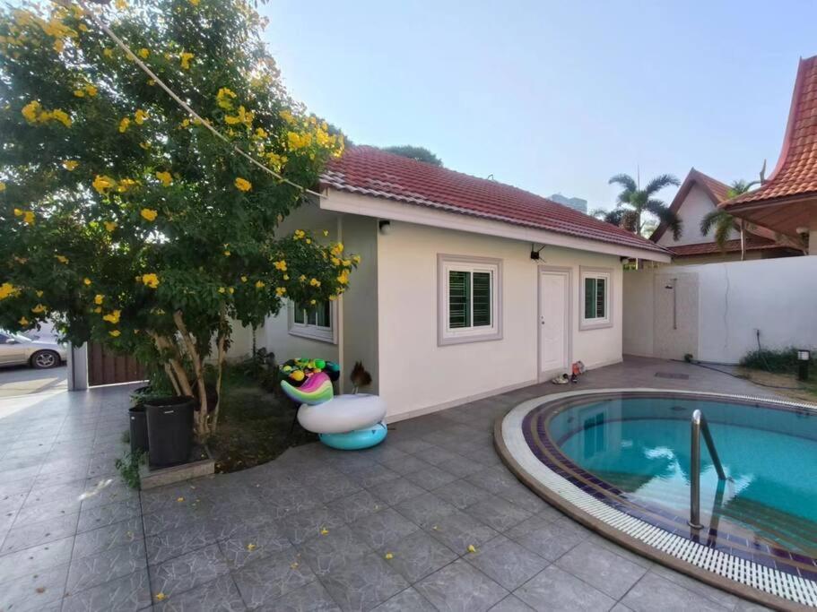 Villa Beachfront Golf Pool Private Courtyard