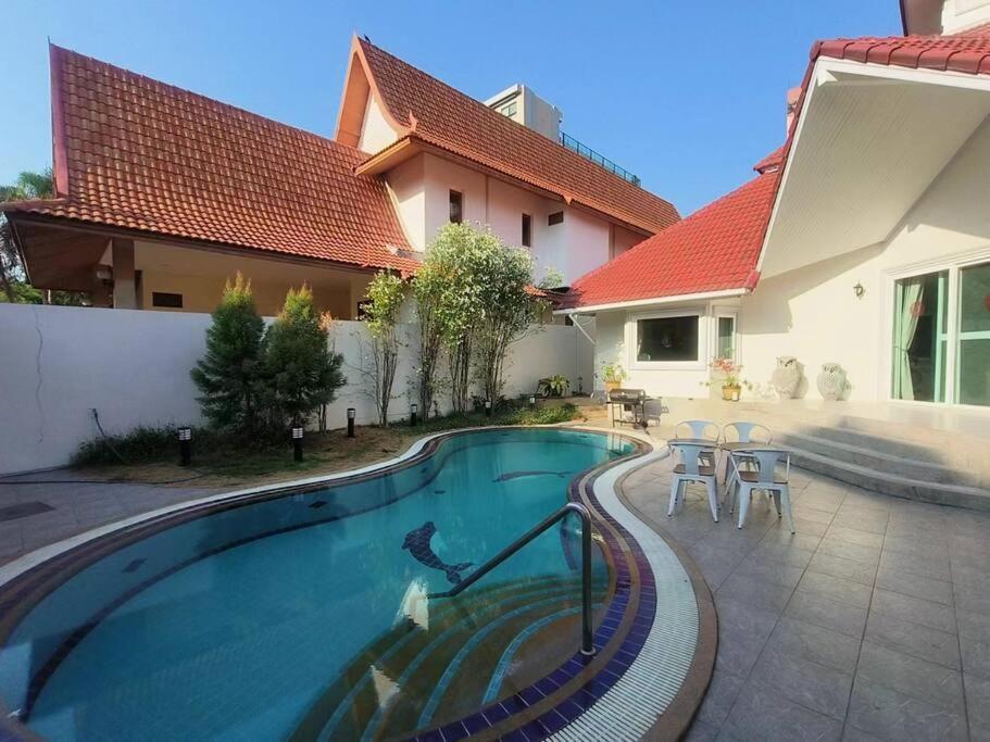 Villa Beachfront Golf Pool Private Courtyard