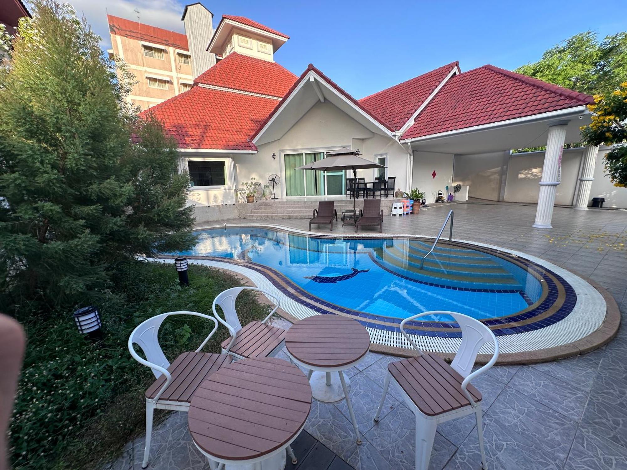 Villa Beachfront Golf Pool Private Courtyard *
