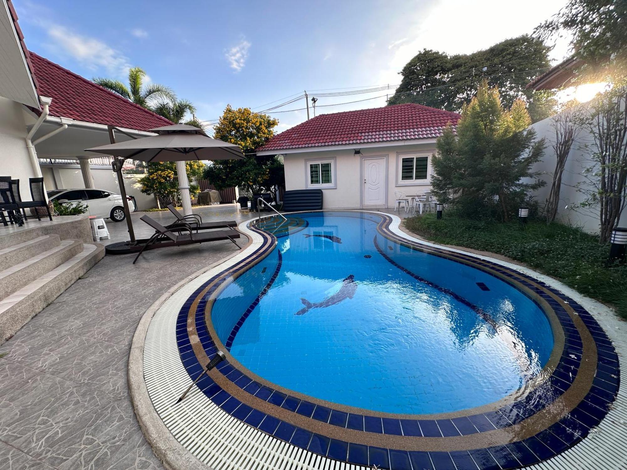 Beachfront Golf Pool Private Courtyard Villa